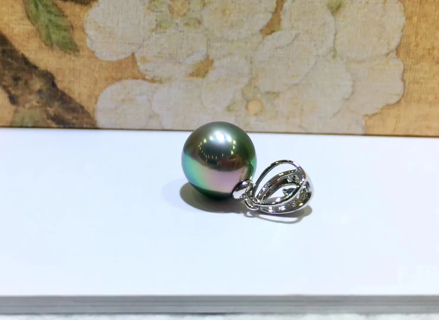 PEISENI G18K Fine Jewelry Pearl Pendants Natural Tahitian Pearl jewelry 10-11mm Pendants For Women Wholesale