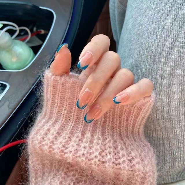 Detachable False Nails French with Black Line Fake Nails Full Cover Nail Art Tips Press on Nails with Glue Manicure Tools