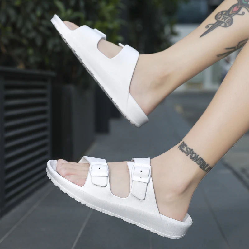 Unisex Men's Slippers Summer Outdoor Hollow Men Slippers Clogs Couple Men Beach Slippers Non-slip Men Slippers Men's Footwear