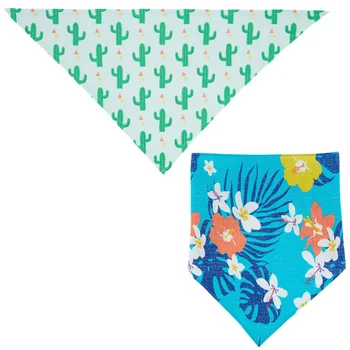 

2pcs Hawaiian Beach Bandana Adorable Neckerchief Practical Scarf Fashion Towel Bib for Pets Cats Dogs Kitten (Flower Size S and