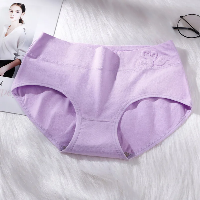 light purple Женское нижнее белье из хлопка со средней талией с принтом лебедя благородные женские хлопковые трусы элегантные женские трусики - Цвет: light purple