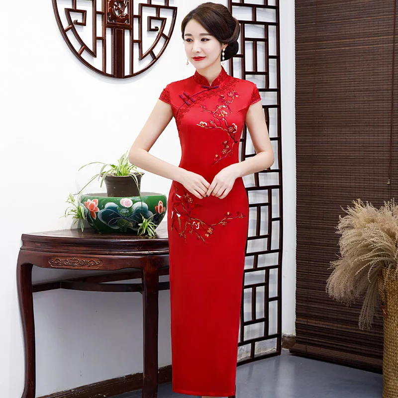 

Phoenix Embroidered Old Shanghai nian qing kuan Improved GIRL'S Retro Banquet Nobility New Lace Long Cheongsam Elegant