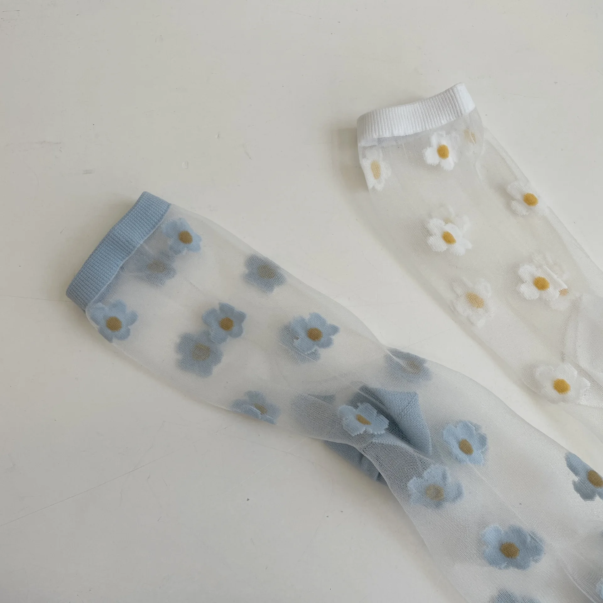 Japanese Korean Floral Print Women Socks Summer Ultra-thin Transparent Crystal Silk Socks Harajuku Retro Girls Kawaii Cute Socks christmas socks womens