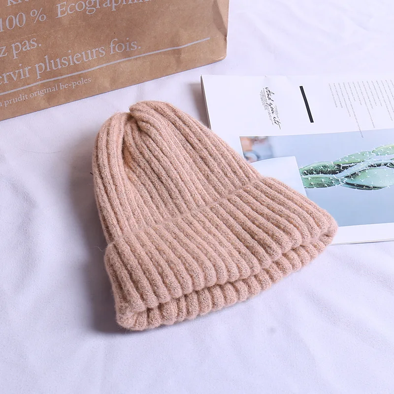 Fashion winter hat mohair male lady curling knit hat outdoor travel Unisex windproof warm wool knit hat - Цвет: pink
