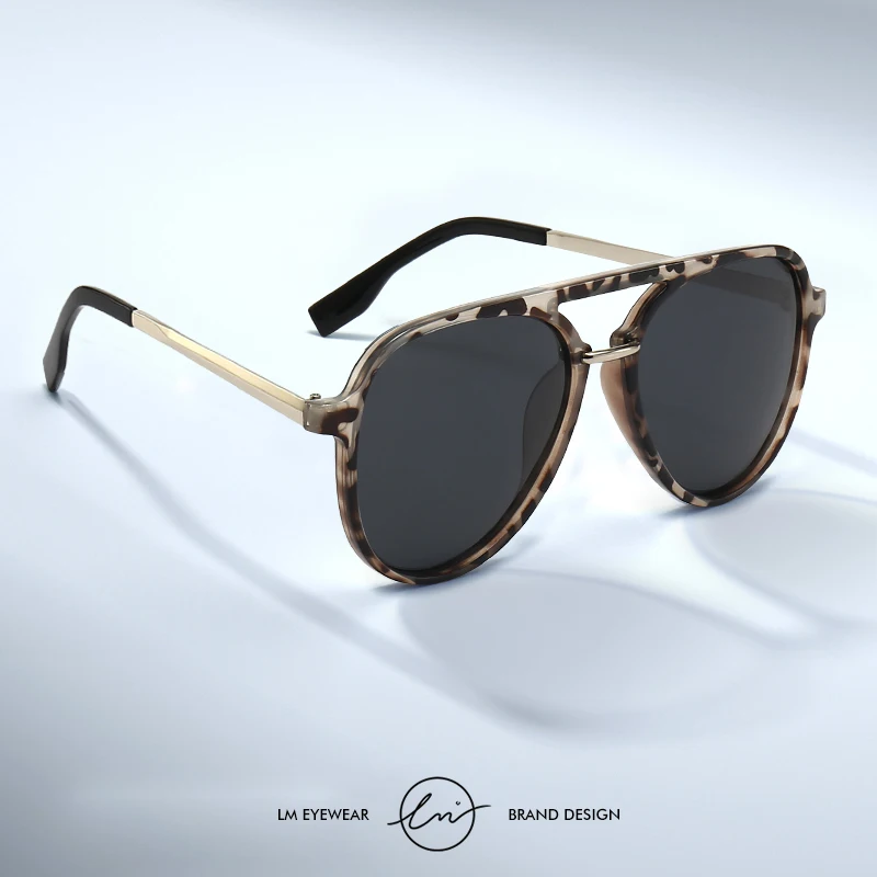 

LM 2024 Classic Retro Vintage Aviation Pilot Sunglasses Women Men Luxury Brand Designer Shades Gradient Lens UV400 Oculos De Sol