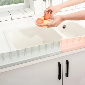 

2PCS Suction Cup Sink Flap Water Barrier Oil Proof Kitchen Splash Guard Splatter Screens Splashproof Baffle Repeatable