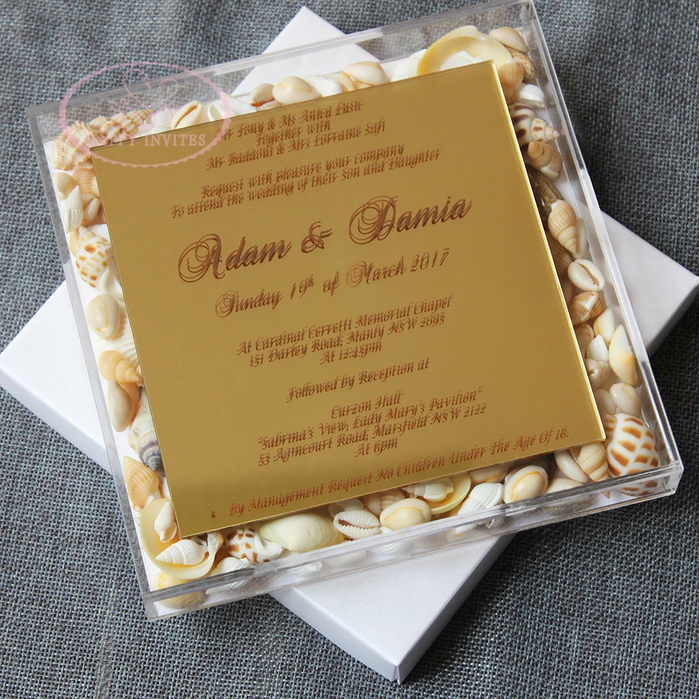 

Free Shipping HI4085 Customzied Clear Acrylic Box with Gold Mirror Acrylic Invitation with Natural Shellfishes Decorations