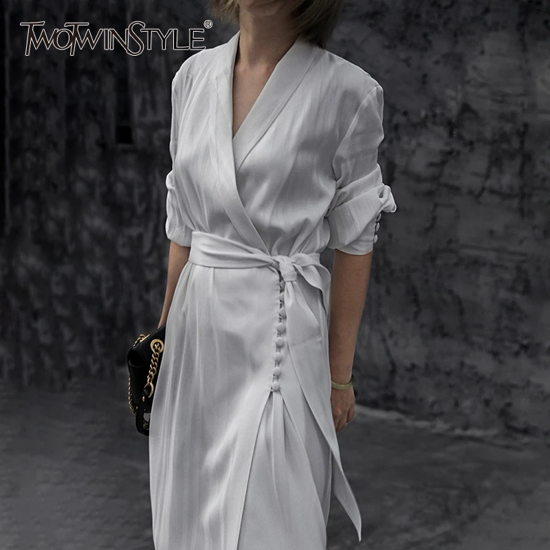 

TWOTWINSTYLE White Striped Lace Up Dress For Women V Neck Long Sleeve High Waist A-line Dresses Female 2019 Autumn Fashion New