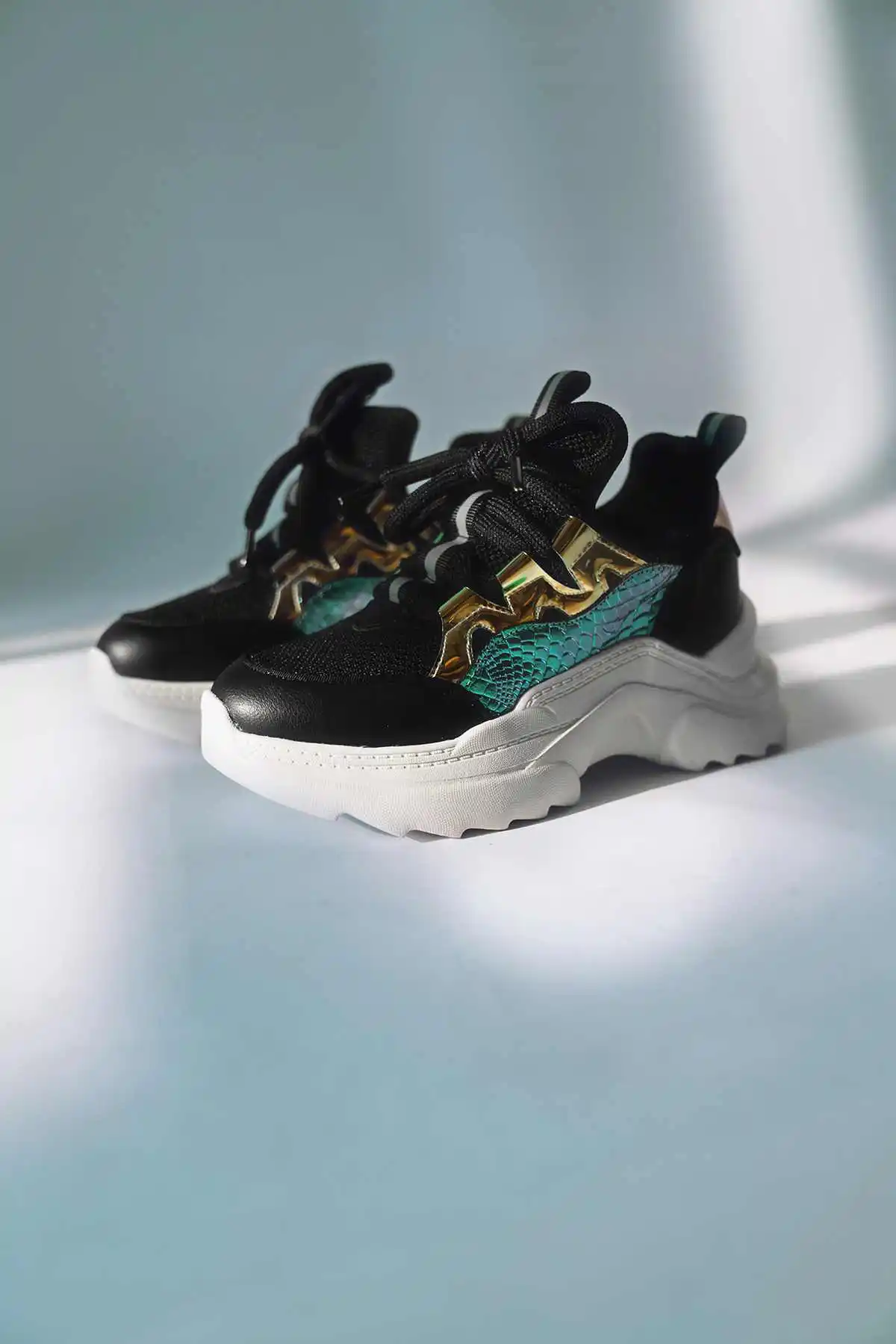 genuine leather round toe thick bottom lace up fashion young white sneaker mixed colors brand vulcanized shoes L06