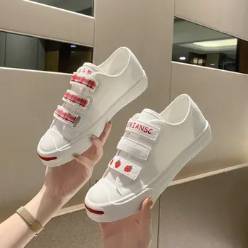 

Strawberry white shoes for female students Korean style fashionable Velcro canvas shoes 2020 Autumn New ins flat shoes