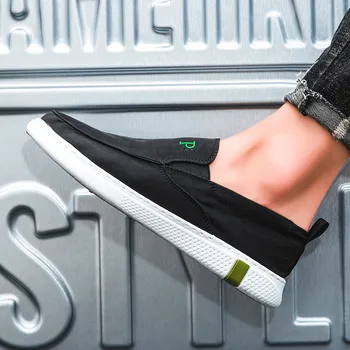 

High quality classic Canvas shoes men's shoes board shoes casual cloth shoes high end men casual shoes Zapatillas Mocassin Homme
