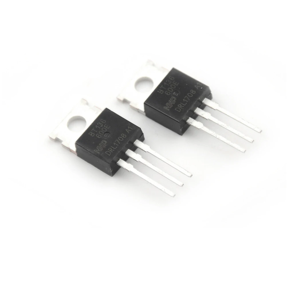 10 шт. BT136-600E BT136-600 BT136 Triacs тиристорный TO-220