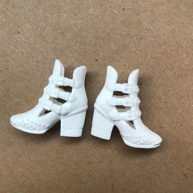 New Quality Original 1/6 Doll Shoes Sandals Boots Children DIY Dressing Toy Fashion Doll Accessories White Red Khaki Black Color 2