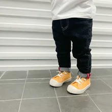 Коллекция года, новые стильные осенние детские штаны джинсовые брюки для мальчиков универсальные ковбойские штаны в Корейском стиле для малышей однотонные штаны средней посадки