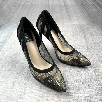 

Stiletto heels fashion antiskid lightweight comfortable Joker French net red party sexy openwork lace pointy shoes 2020 new