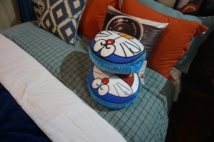 Doraemon Джингл кошки Doraemon Рука теплая подушка осень и зима теплый подарок креативный подарок настраиваемый