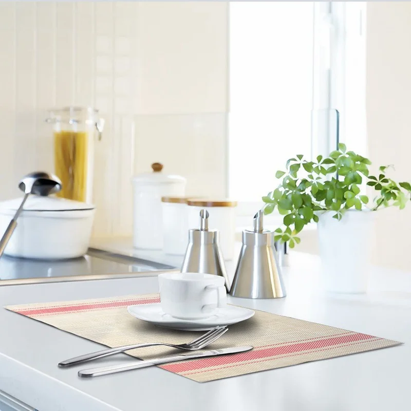 

Placemats Heat-resistant Placemats Stain Resistant Anti-skid Washable PVC Table Mats Woven Vinyl Placemats Set of 4
