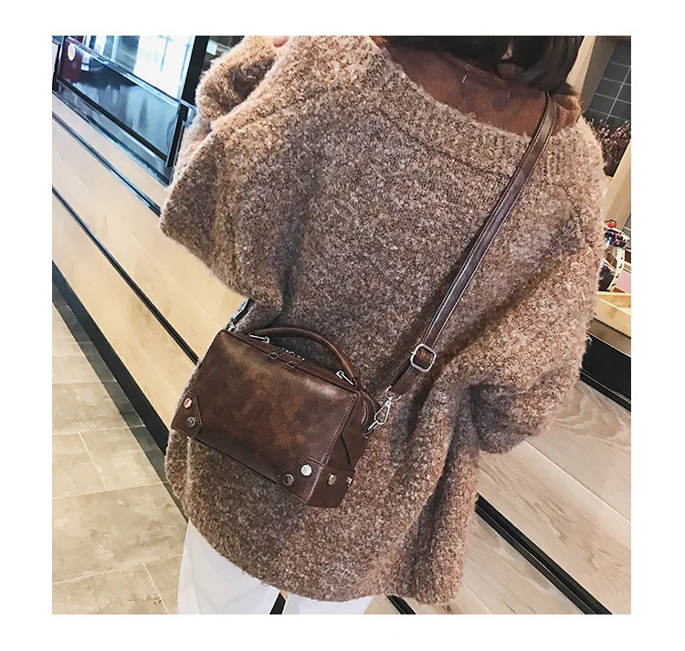 MJ Fashion Box Shape PU Leather Handbag Vintage Rivet Crossbody Bag 2019 New Casual Large Capacity Women Messenger Shoulder Bags (11)