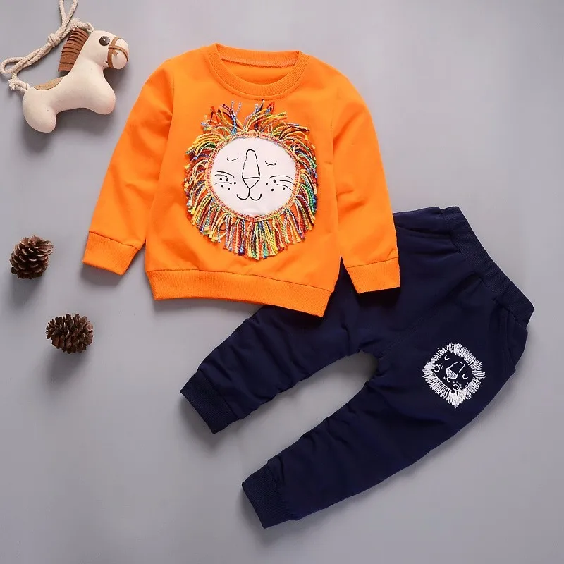 Новая детская одежда на весну-осень с персонажами из мультфильмов для мальчиков Повседневное хлопковая футболка с коротким рукавом, одежда, штаны 2 шт./компл. Одежда для маленьких детей комплект одежды для детей, спортивный костюм - Цвет: JG shizi orange