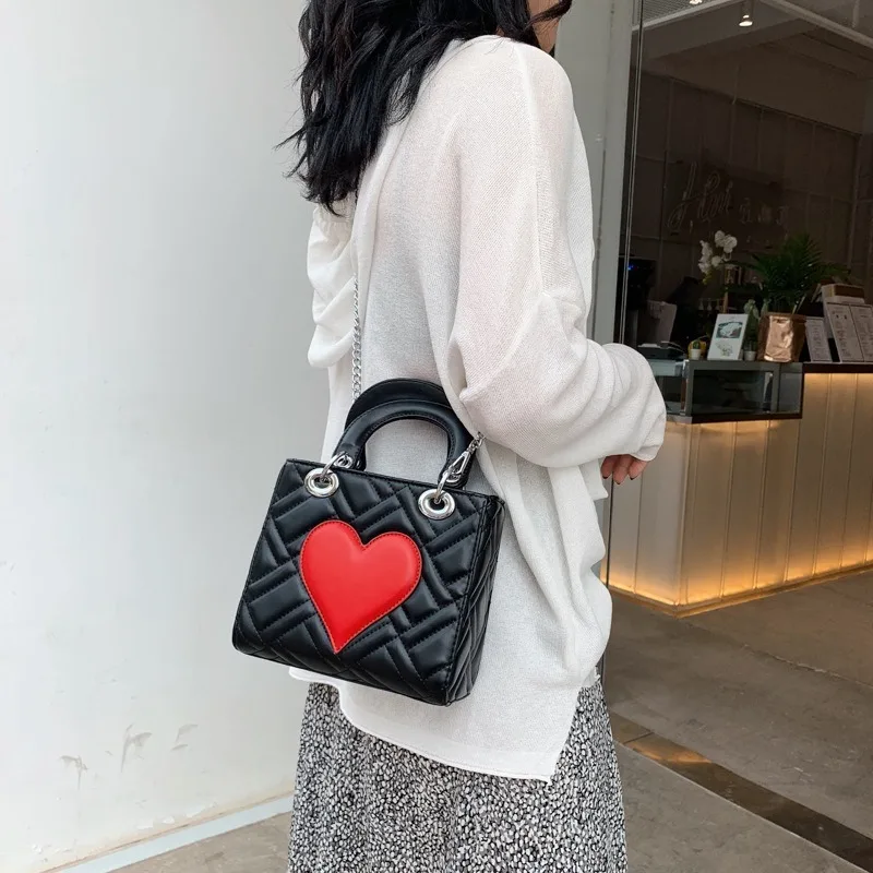 Женская сумка квадратная сумка с сердцем через плечо Новая мода Любовь сумки классический дизайнер вышивка линия сумка