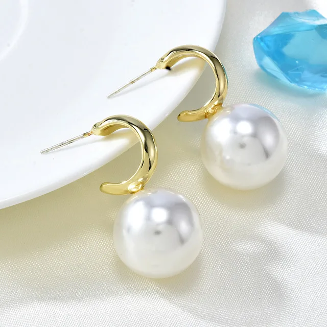 2019-New-Trendy-Elegant-Created-Big-Simulated-Pearl-Long-Earrings-Pearls-String-Statement-Drop-Earrings-For.jpg_.webp_640x640 (6)