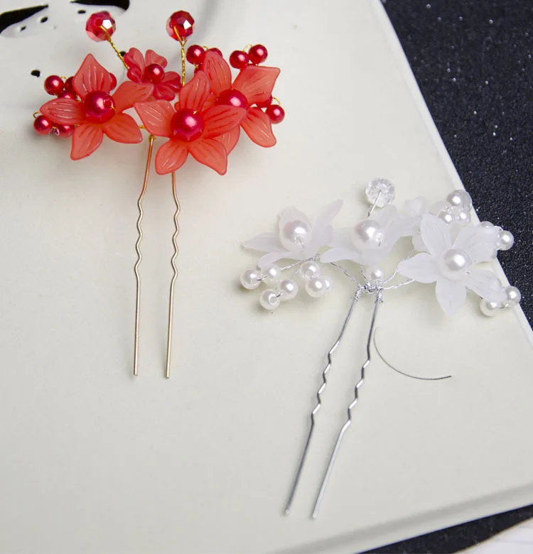  Crystal flower arrangement