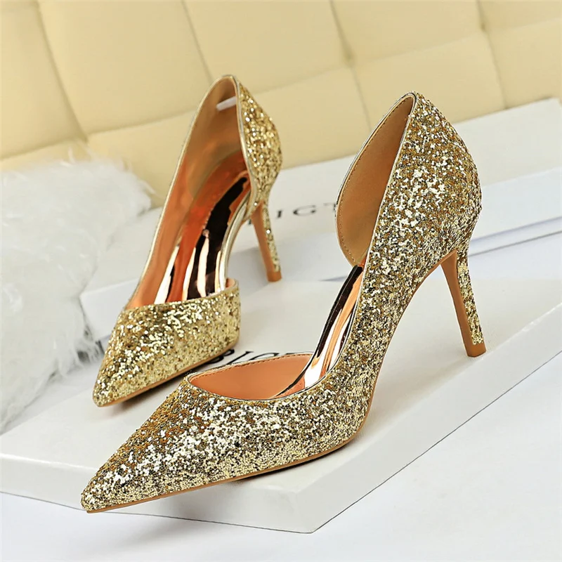 Tacones/Новинка года; сезон весна; женские блестящие туфли-лодочки на высоком каблуке 8 см; летние блестящие свадебные туфли Золушки на каблуке; цвет золотой, белый, серебристый - Цвет: Золотой