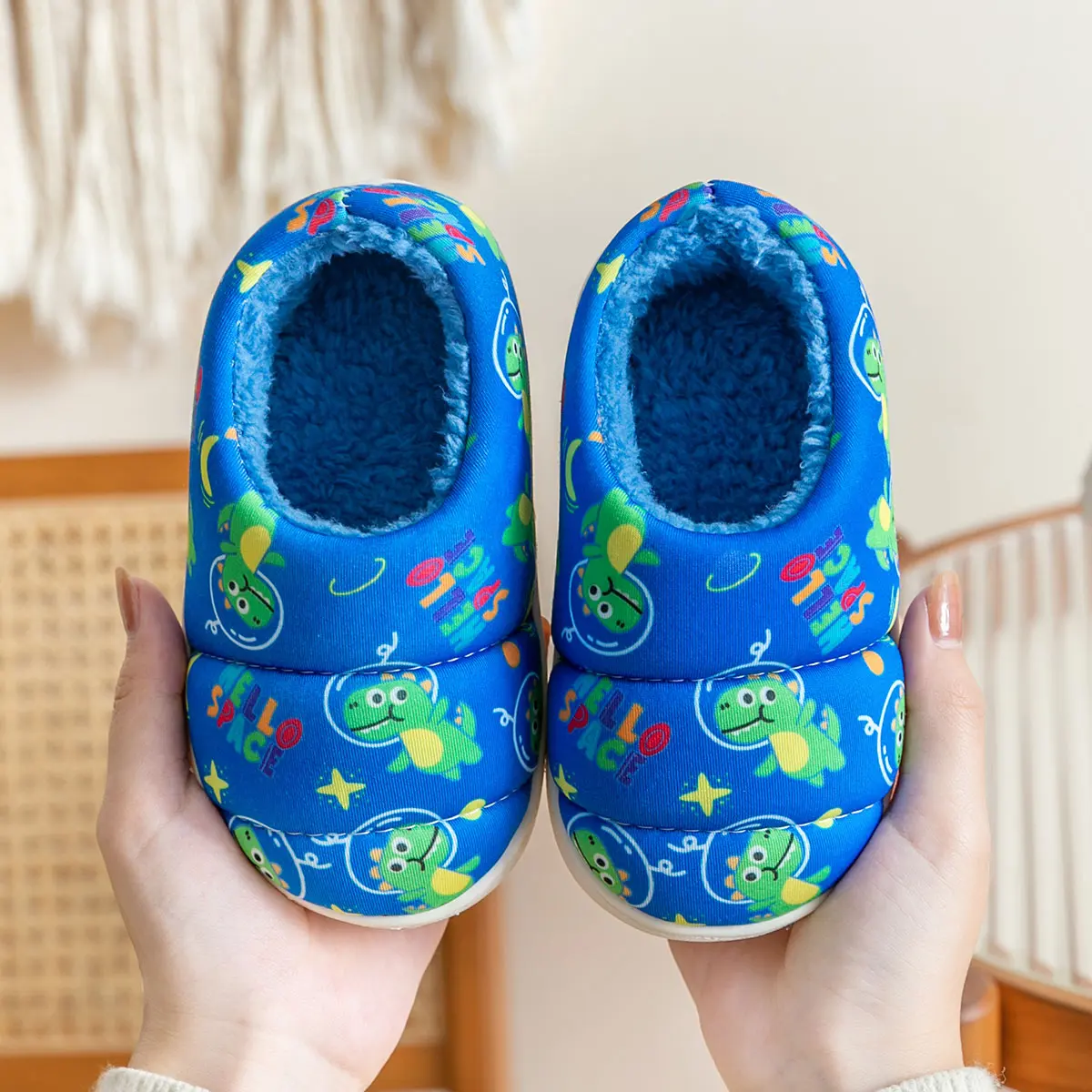 Amazon.com | ISZPLUSH Girl's Fluffy Slippers Kids' Fuzzy Slippers Slide  Sandals Leopard Tie Dye Cross Band Plush Open Toe Slip on House Bedroom  Slippers (9-10 Toddler, White Leopard, numeric_9) | Slippers