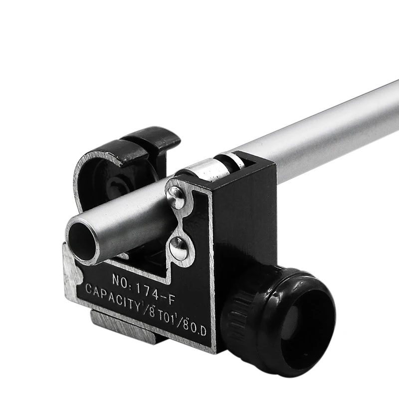 

Mini Adjustable Tube Pipe Cutter Hose Tubing Cutter Cutting Tool for 3-28mm Copper Aluminum Plastic Pipes