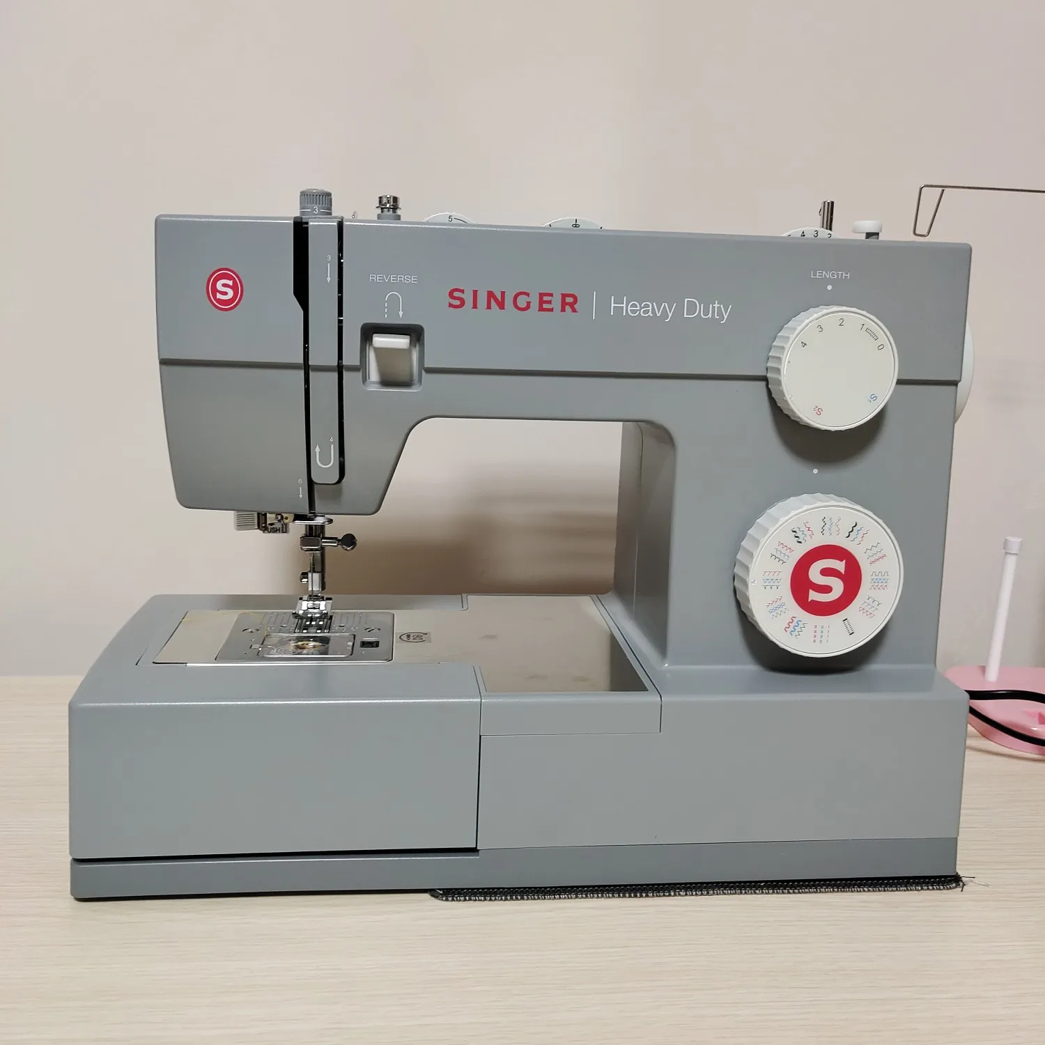 Singer Sewing Machine 4432 Eat Thick Multifunctional Household Electric  Desktop Sewing Machine With Overlock 90w - Tool Parts - AliExpress