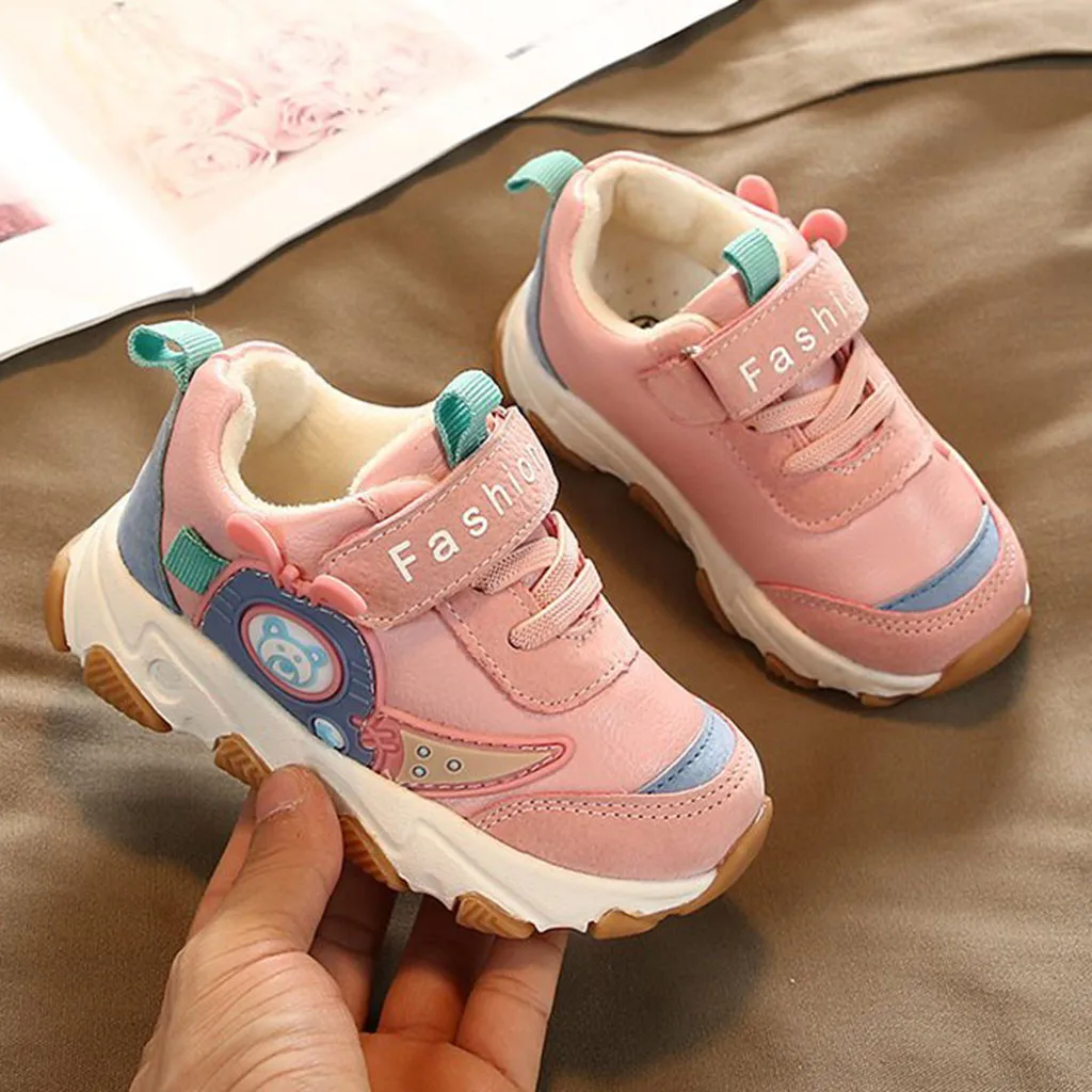 Спортивные кроссовки для мальчиков и девочек; кожаная обувь; детская сетчатая обувь; коллекция года; сезон осень; белая повседневная обувь для мальчиков; спортивные кроссовки для бега