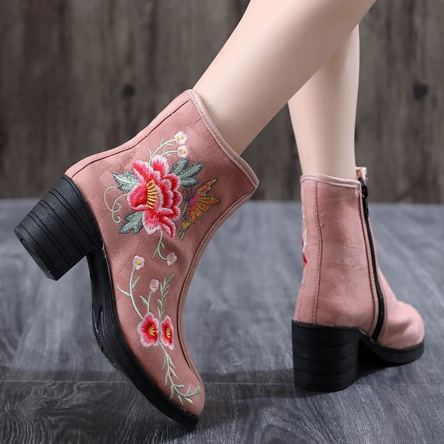 Fashion Butterfly Embroidered Ankle Boots Women Side Zip Square Heel Round Toe Boots Flowers Canvas Shoes Ladies Winter Boots