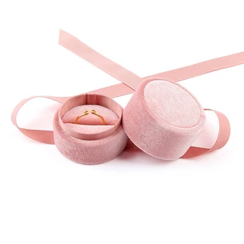 

Pink Velvet Round Bowknot Jewelry Box for Wedding Engagement Jewelry Packaging Display