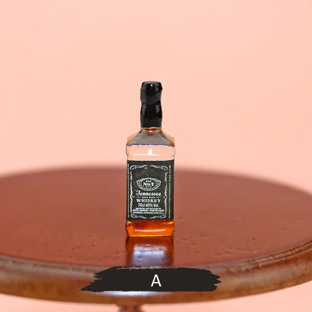 RC Car Accessories Decoration Mini Resin Whisky Bottle Model for 1/10 Rock Crawler Axial SCX10 TAMIYA C01 RC4WD D90 TF2 TRX4 A