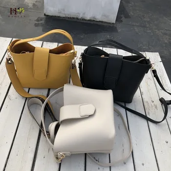 

2020 New Designer Ladies Handbag Simple Shoulder Bag Fashion Large Capacity Casual Handbag Travel Messenger Bag Women Bag