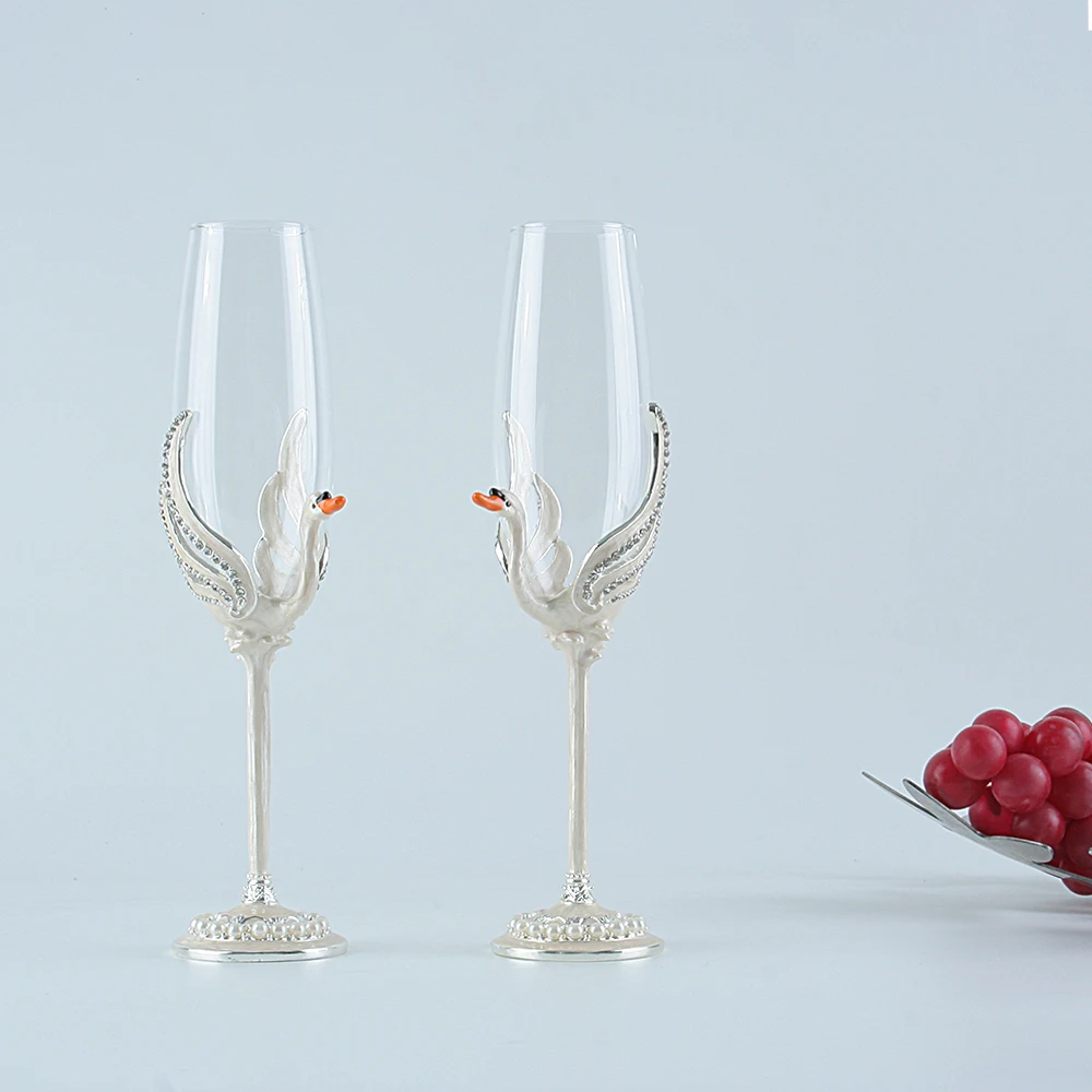Лебедь стиль Эмаль Шампанское вино очки Свадебные торжественные флейты день рождения и любовные подарки чашки