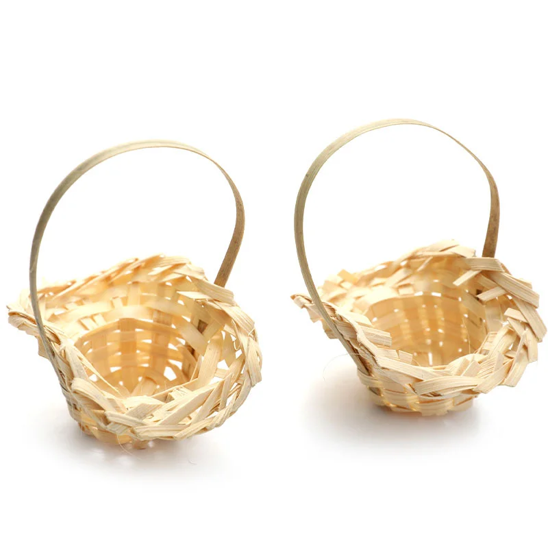 Mini 1/12 Cute Dollhouse Rattan Iron Frame Frame Hand-woven Vegetable Food Storage Basket Dolls Miniature Decoration Decor