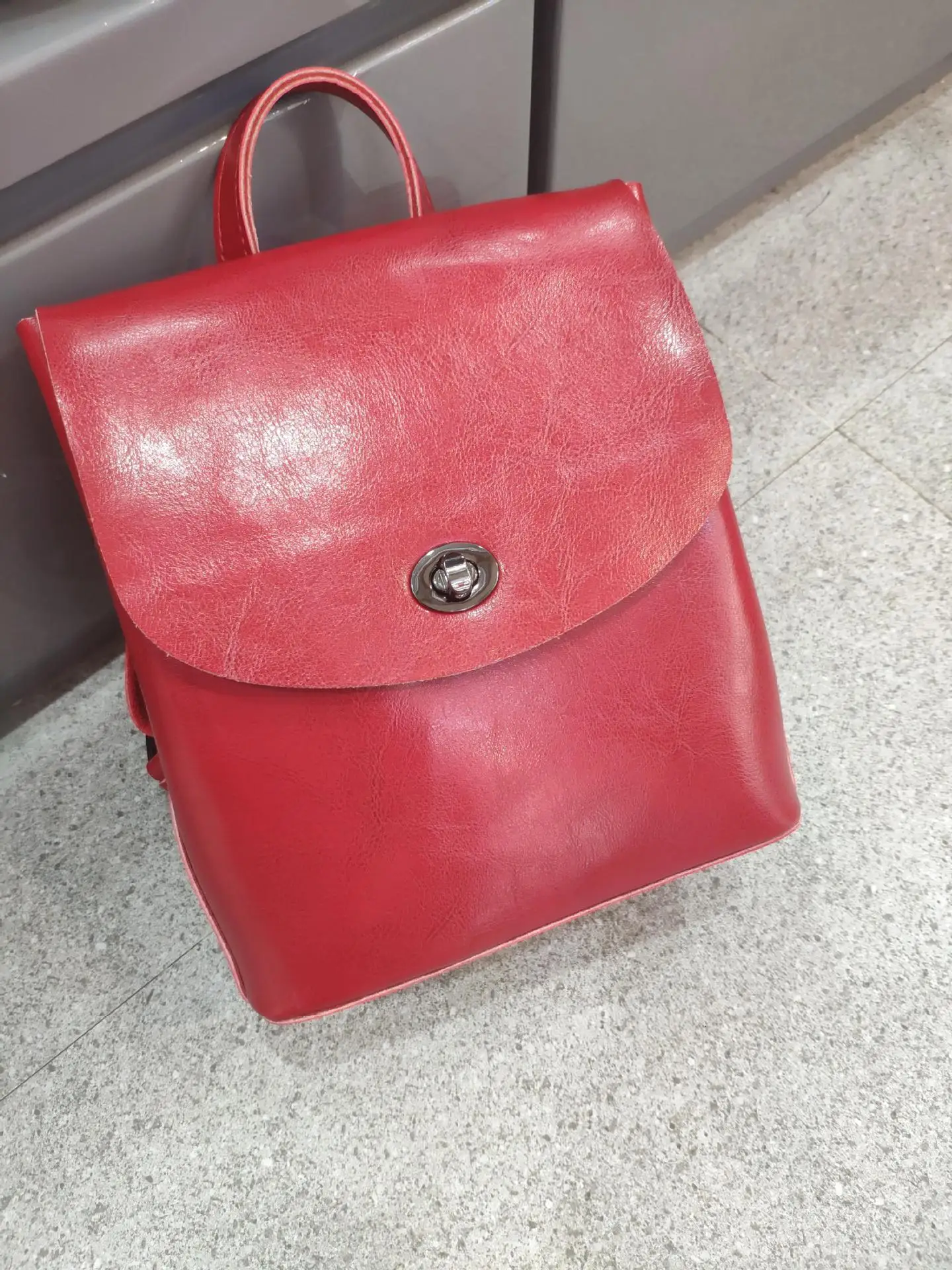 

Shoulders Woman Genuine Leather 2019 Concise Soft Leather Small Backpack Woman Cowhide Bag School