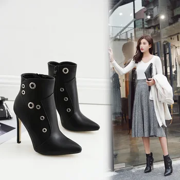 

MHYONS 2019 new women's shoes Europe and America wild pointed high-heeled boots round hole women's boots