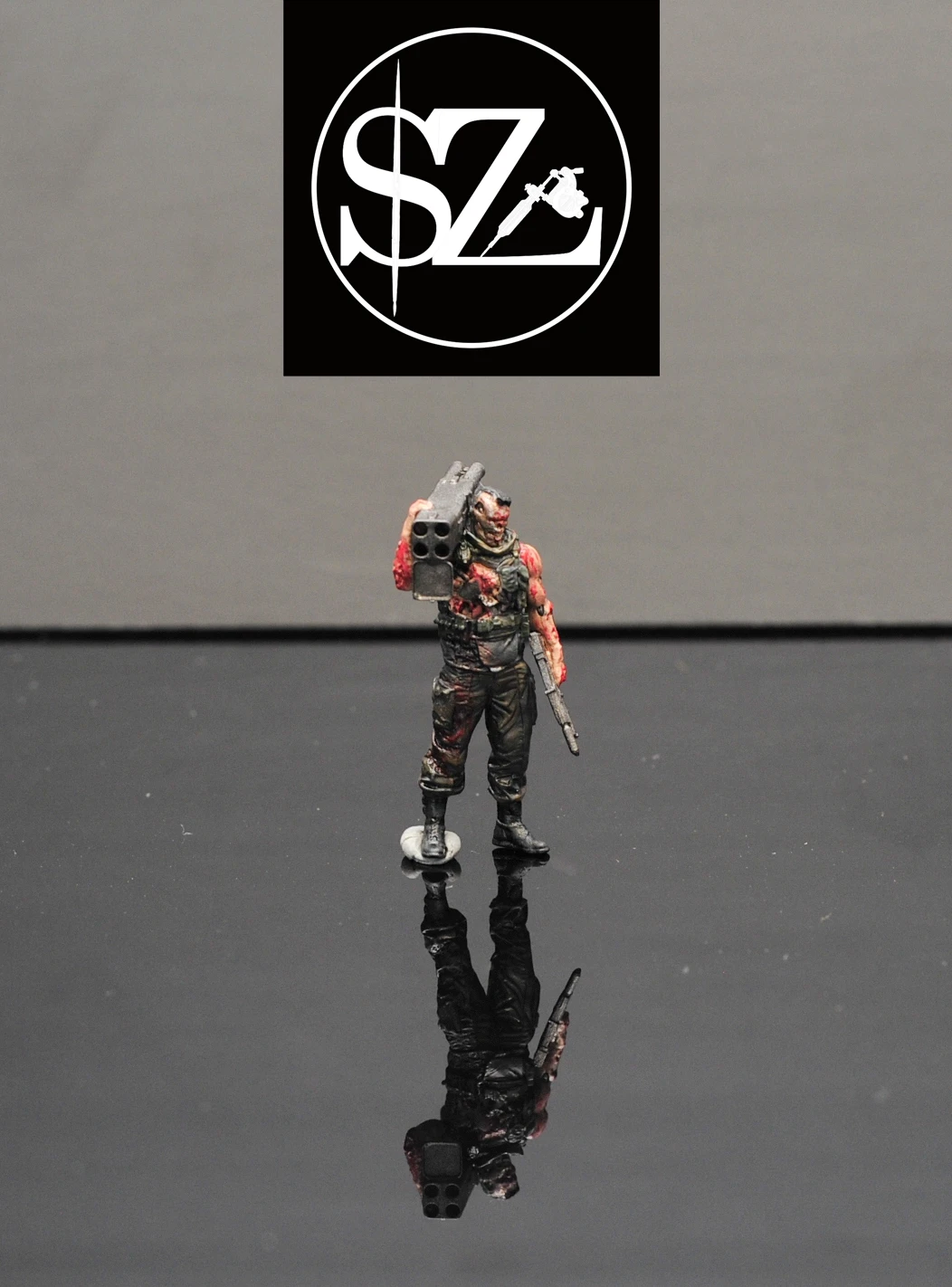 1:64 Scale Resin Die-casting Miniature Character Model Battle-damaged Version Of The Terminator Doll Scene Layout Collection Toy | Игрушки и