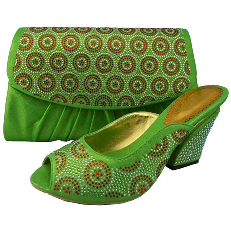 Новейшая Модель туфель и сумочки в комплекте для нигерийских женщин; вечерние туфли в нигерийском стиле; Свадебный комплект из обуви и сумки, украшенные стразами; обувь для вечеринок - Цвет: Зеленый