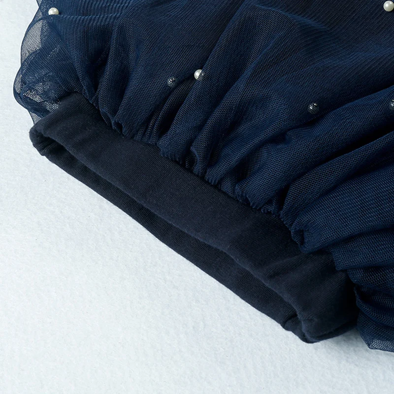 2885765978_866731006