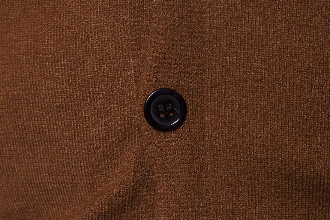 YM039 90#棕色 针织开衫 (4).JPG