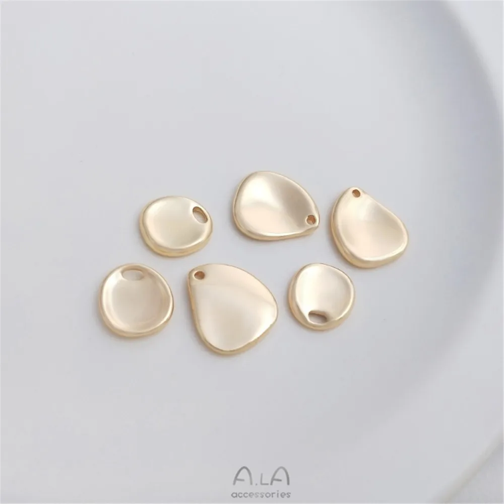 Рисунок 5 - Подвеска в виде лепестков воды