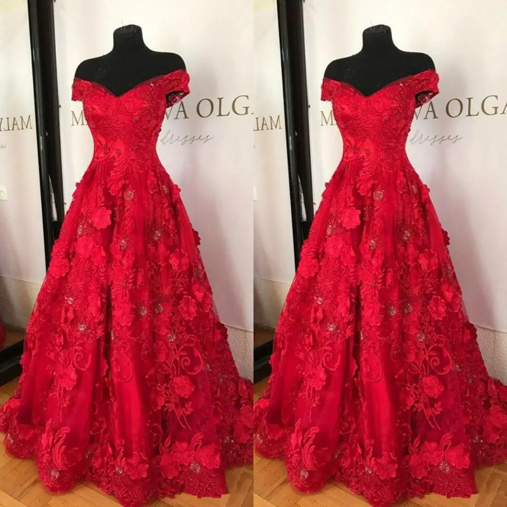 

Charming Red Lace Formal Prom Dresses Off The Shoulder Floral 3D Appliques Arabic Dubai Evening Gowns Plus Size Party Dress