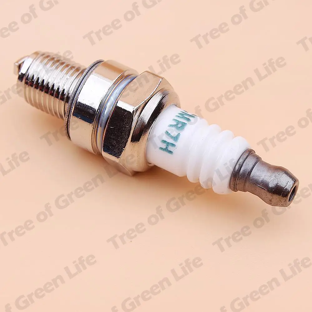 Spark Plug For Stihl Honda Robin Mitsubishi Makita 4 Stroke Trimmer Brushcutter Blower Engine CMR7H 3pcs/lot brush cutter engine gasoline engine