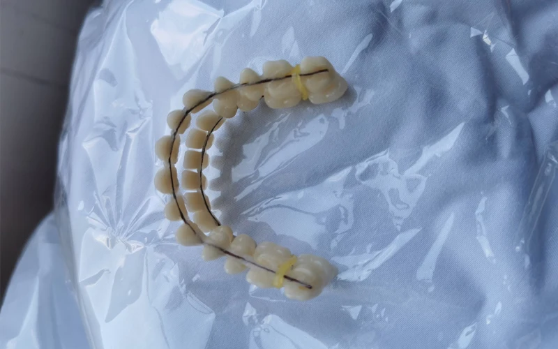 28pcsset Resin false teeth dentures Temporary fake Tooth Upper lower removable dental veneers dentadura postiza completa teeth whitening (6)