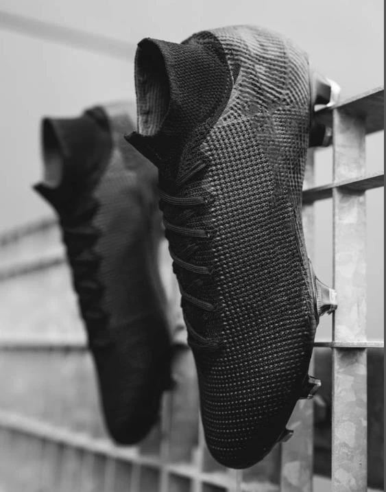 

Men's High Top Training Ankle AG Sole Outdoor Cleats Football Shoes Spike High Ankle Men Football Boots Original Cleats