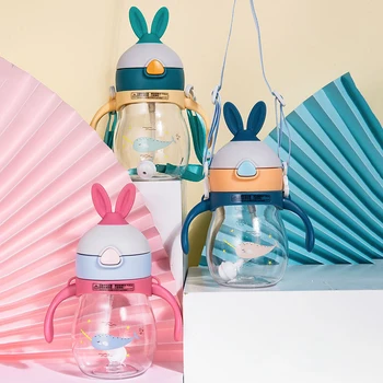 

OAPE Plastic Rabbit Water Bottle With Straps Tour Drinking Bottle Portable Cute Kawaii Milk Carton Shaker Bottle With Handle