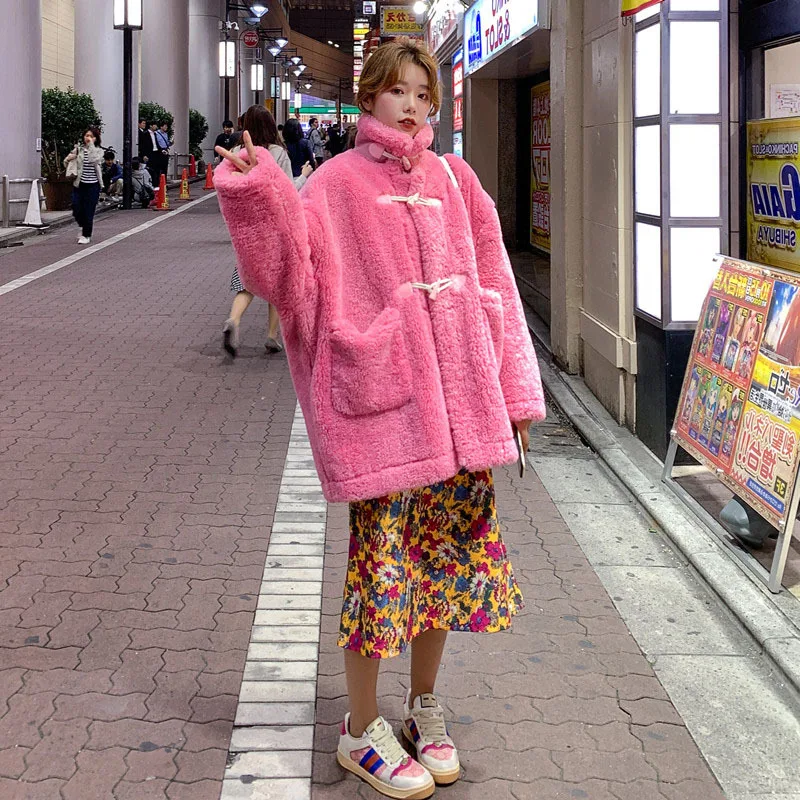 

Photo Shoot Lambs Wool Thick Coat 2020 Winter New Style Korean-style Loose-Fit Rose Red Toggle Fur Fashion